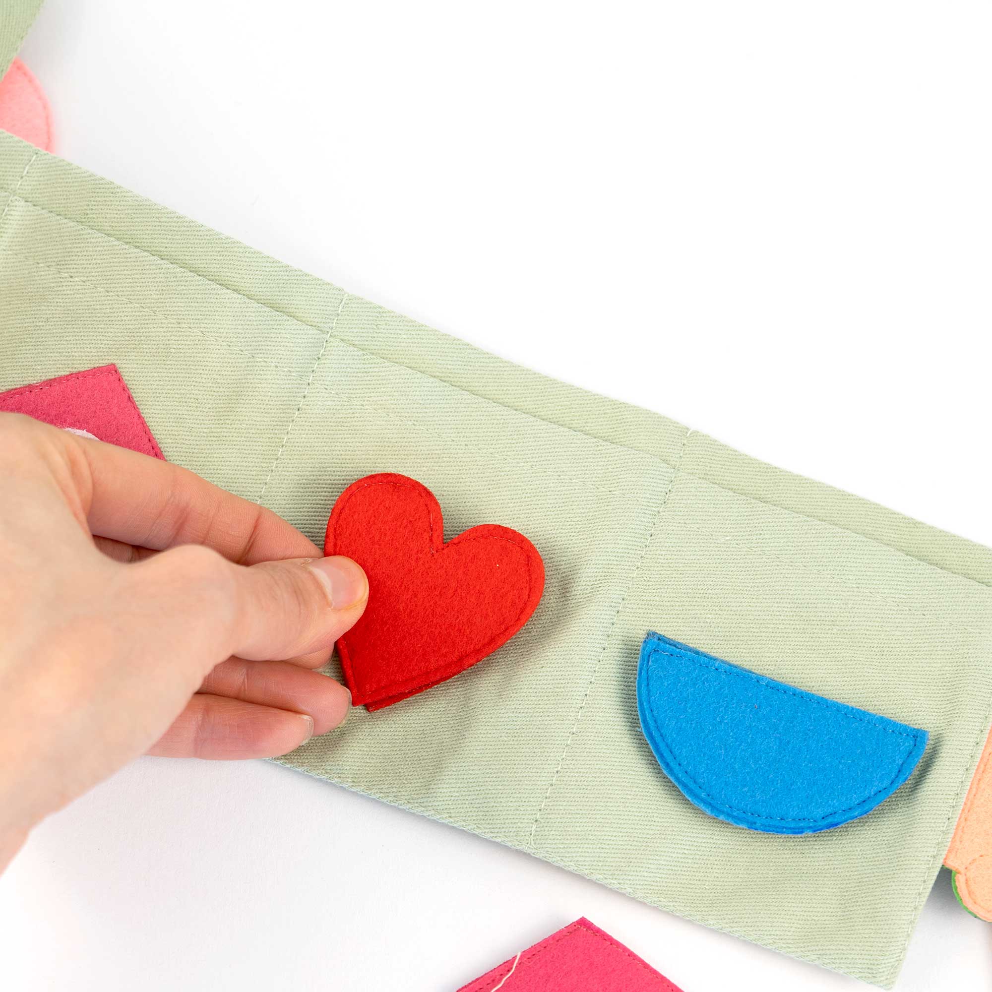 Jolly Pockets – Univers coloré des formes