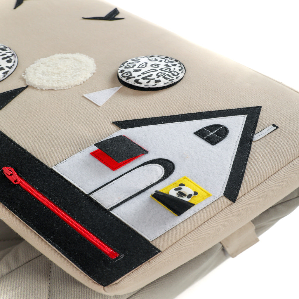 Activity armchair square Activity armchair Ecki beige with contrast cushion